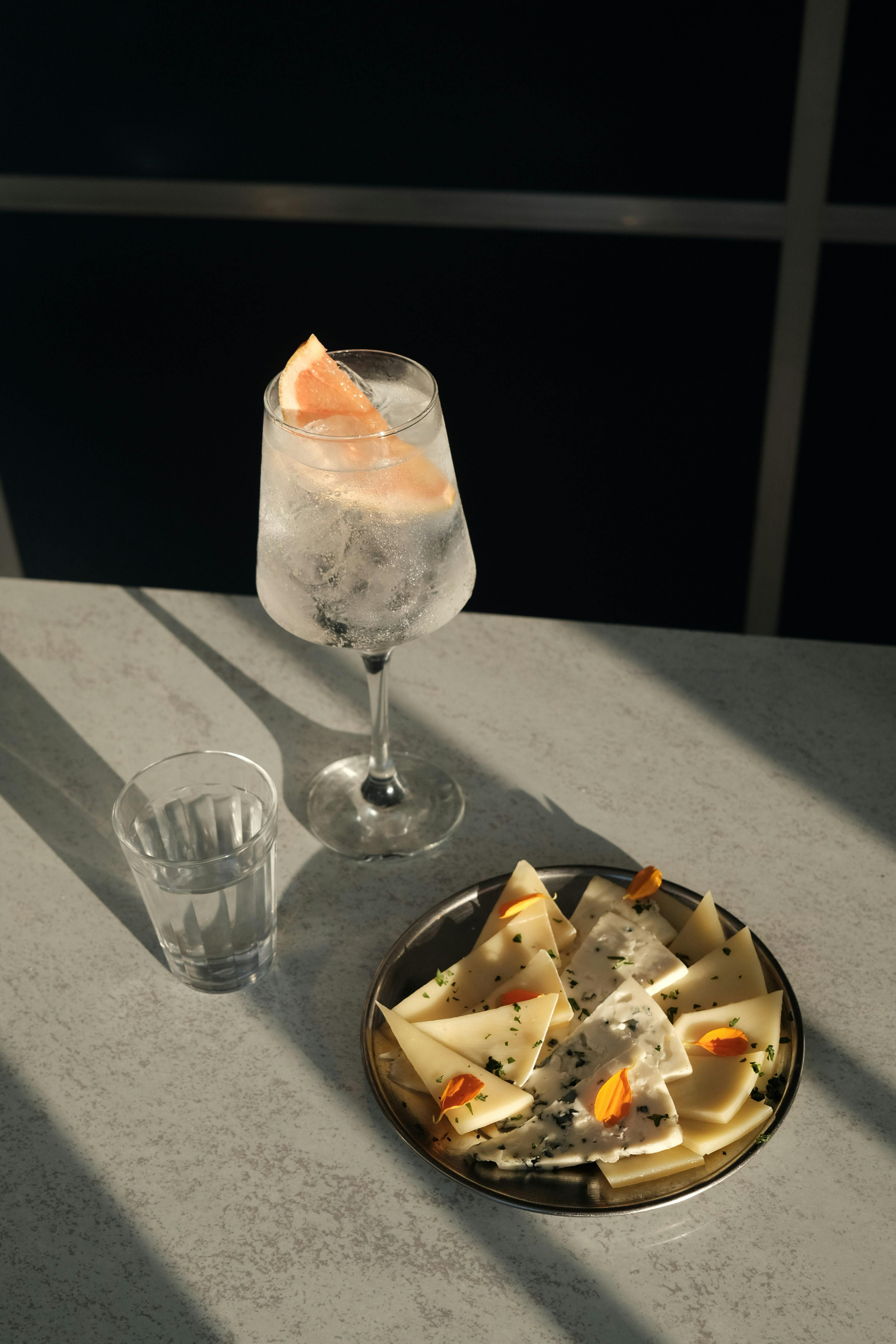 Aperitivo Analcolico Perfetto: Idee, Ricette e Prodotti 0% alcol