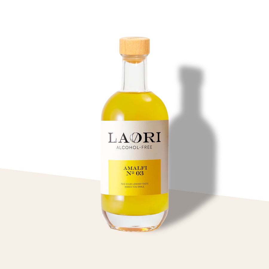 Laori Amalfi No.3 aperitivo analcolico con limone di Amalfi, bergamotto e menta fresca.