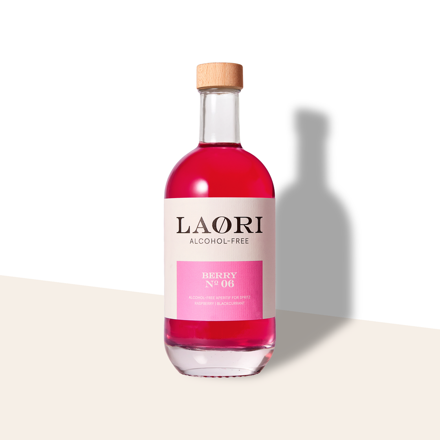 Laori Berry No.6 aperitivo analcolico ai frutti rossi con lampone, ribes e fiori di sambuco.